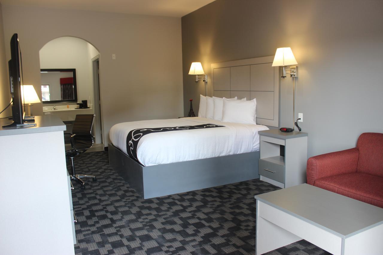 Paris Inn & Suites Экстерьер фото